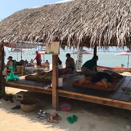 Castaway Beach Bungalows Srithanu Bagian luar foto