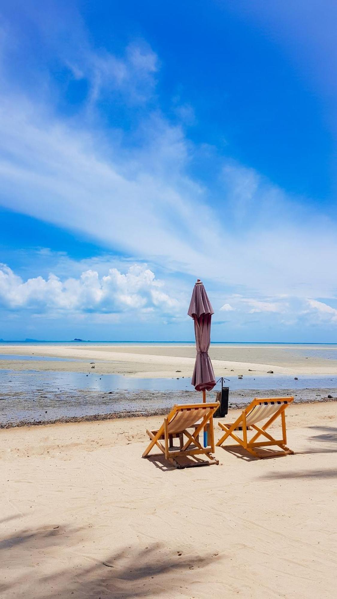 Castaway Beach Bungalows Srithanu Bagian luar foto