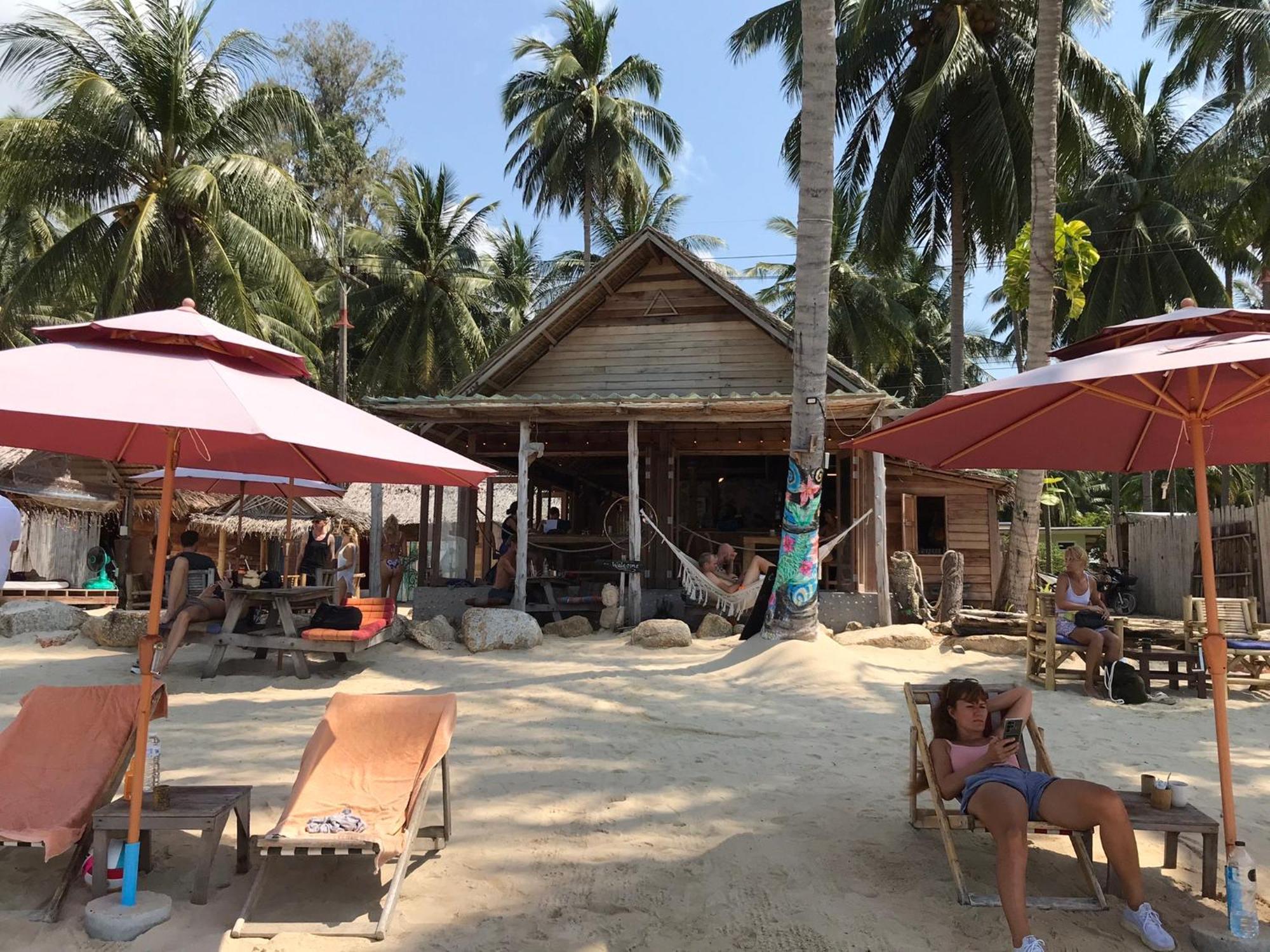 Castaway Beach Bungalows Srithanu Bagian luar foto