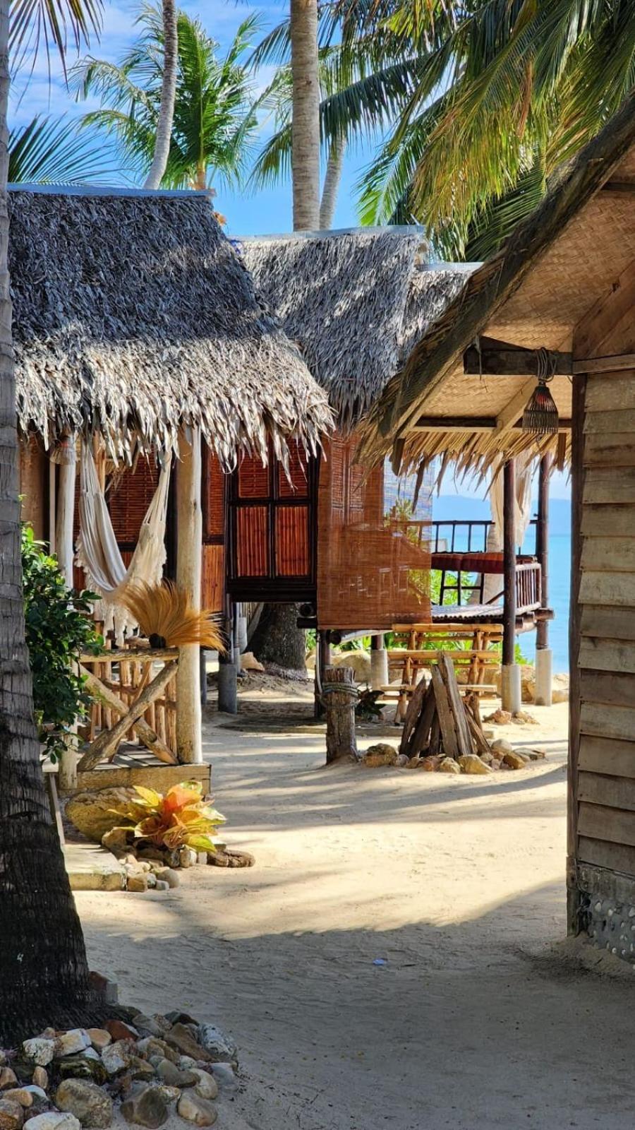 Castaway Beach Bungalows Srithanu Bagian luar foto