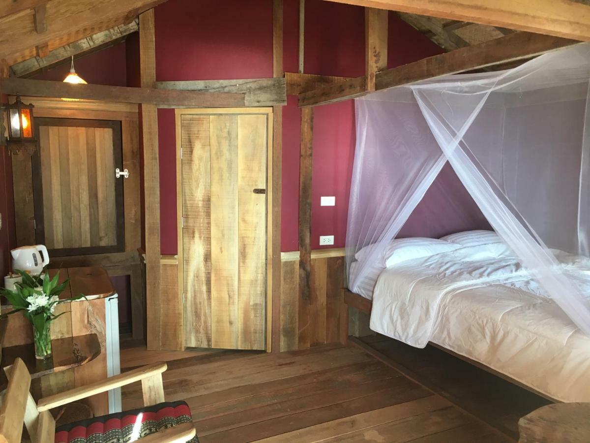 Castaway Beach Bungalows Srithanu Bagian luar foto
