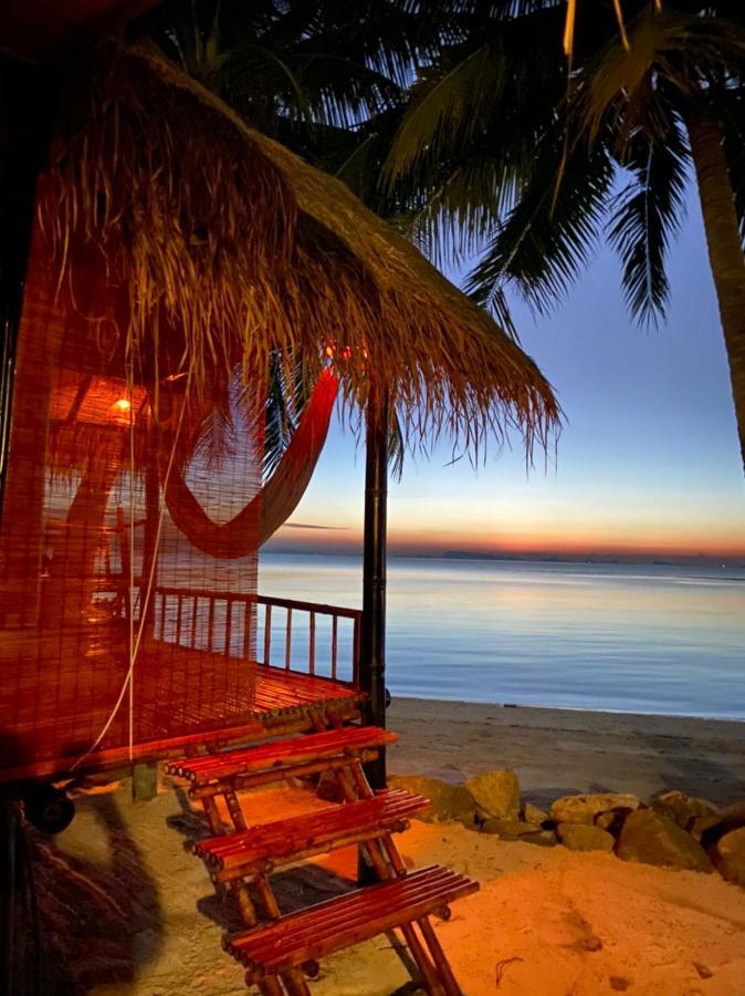 Castaway Beach Bungalows Srithanu Bagian luar foto